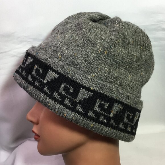 Merkley Headgear Cable knit Beanie Winter Hat Made in Canada Unisex 100% Wool - Picture 2 of 6